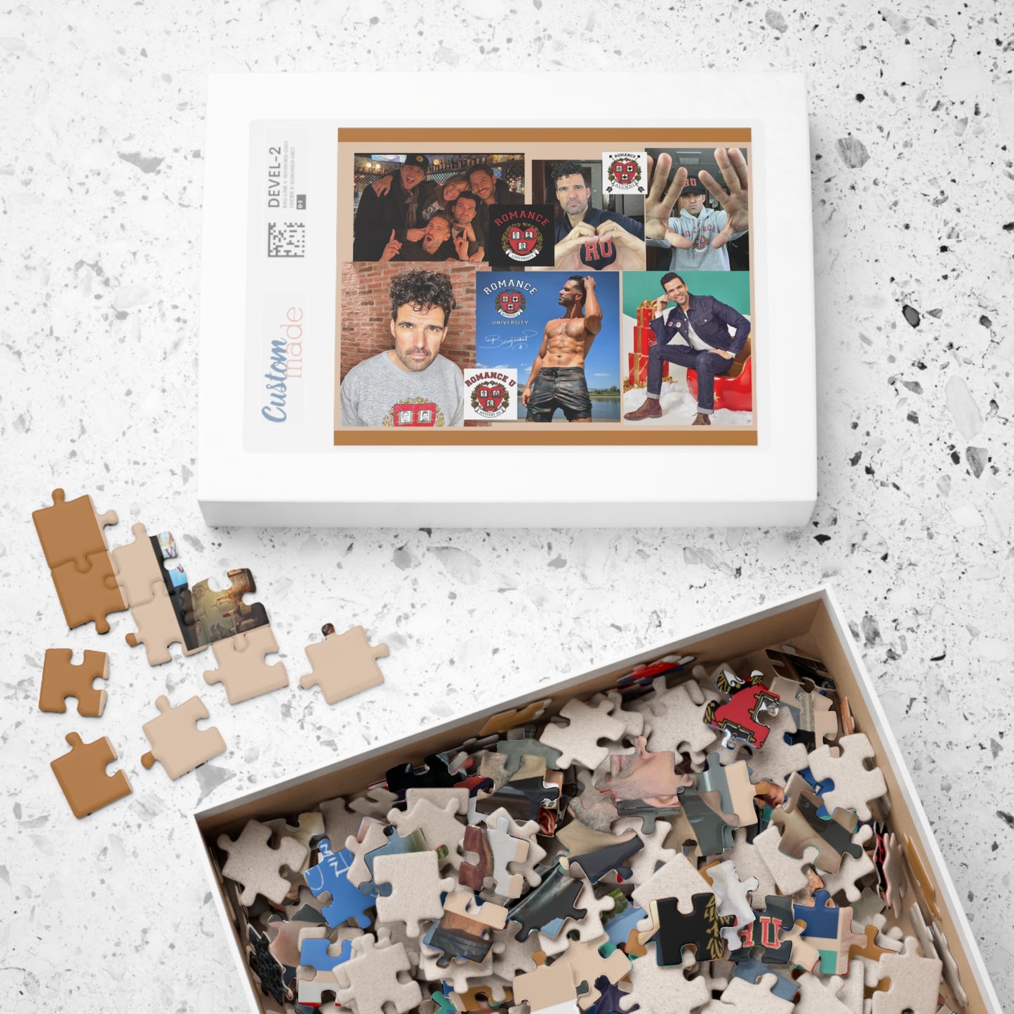Romance University Chancellor and Friends Puzzle (500piece)