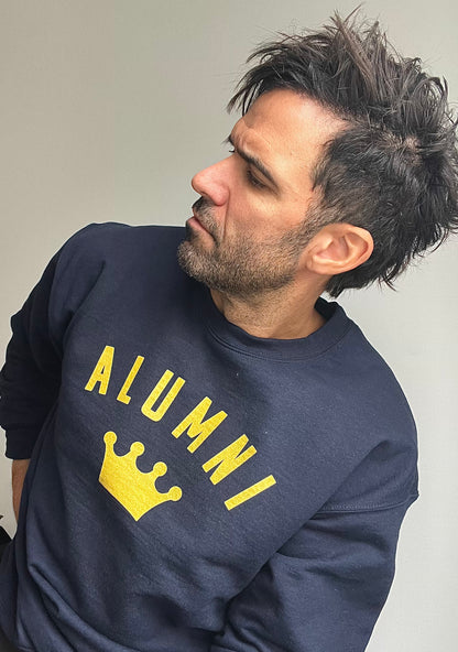 Alumni Queen-Unisex Heavy Blend™ Crewneck Sweatshirt